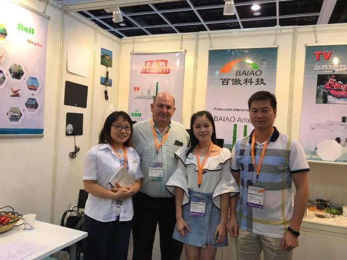 Телескопичные 5 - антенна ТВ WiFi автомобиля 28dBi с сосать диск 13